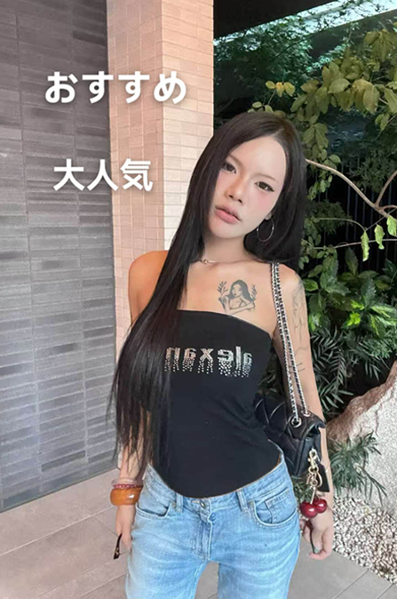 4648女孩1.png